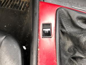 Used Electric window switch BMW 3 serie (E46/4) 318i Price on request offered by N Kossen Autorecycling BV