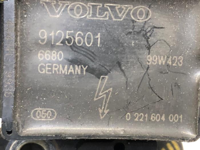 Bobina de un Volvo V70 (GW/LW/LZ) 2.4 XC T 20V 4x4 1999