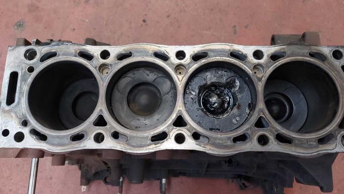 Kolben Ford Mondeo (Gebraucht)