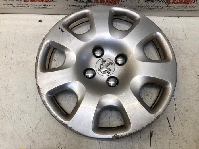 Wheel cover (spare) from a Peugeot Partner 2015