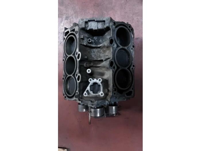 Używane Korbowód Opel Frontera (6B) 3.2 V6 24V Cena na żądanie oferowane przez N Kossen Autorecycling BV