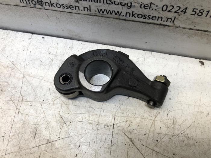 Usagé Culbuteur Mitsubishi L300 Prix sur demande proposé par N Kossen Autorecycling BV