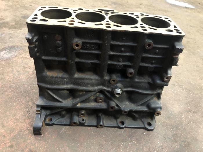 Used Engine crankcase Volkswagen Transporter Price on request offered by N Kossen Autorecycling BV