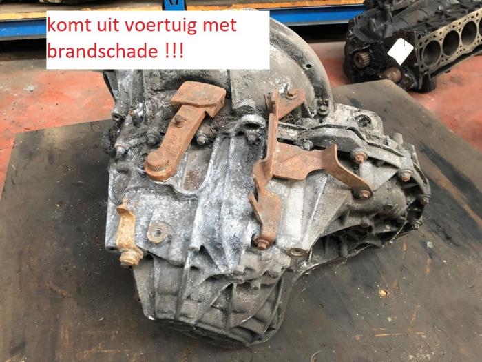 Gebrauchte Getriebe Renault Master III (MA/MB/MC/MD/MH/MF/MG/MH) 2.3 dCi 16V Preis auf Anfrage angeboten von N Kossen Autorecycling BV