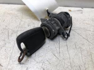 Used Door lock cylinder, left Fiat Ducato (250) 2.3 D 120 Multijet Price on request offered by N Kossen Autorecycling BV