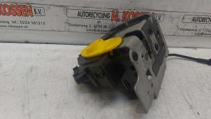 Used Minibus/van rear door lock mechanism Ford Transit Custom 2.0 TDCi 16V Eco Blue 130 Price on request offered by N Kossen Autorecycling BV
