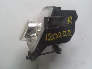 Used Fog light, front right Opel Signum (F48) 2.2 direct 16V Price on request offered by N Kossen Autorecycling BV