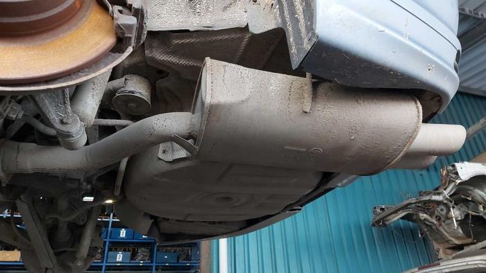 Gebrauchte Auspuff Enddämpfer BMW 3 serie (E46/4) 318i Preis auf Anfrage angeboten von N Kossen Autorecycling BV