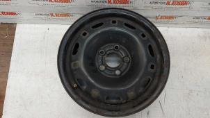 Used Wheel Volkswagen Polo IV (9N1/2/3) 1.4 16V 75 Price on request offered by N Kossen Autorecycling BV