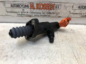 Used Clutch slave cylinder Volkswagen Caddy III (2KA,2KH,2CA,2CH) 1.6 TDI 16V Price on request offered by N Kossen Autorecycling BV