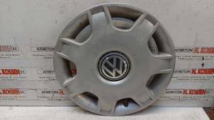 Usagé Enjoliveur Volkswagen Polo IV (9N1/2/3) 1.4 16V 75 Prix sur demande proposé par N Kossen Autorecycling BV