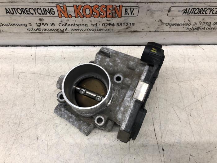 Throttle body Opel Corsa 55562270 B14XER BOSCH