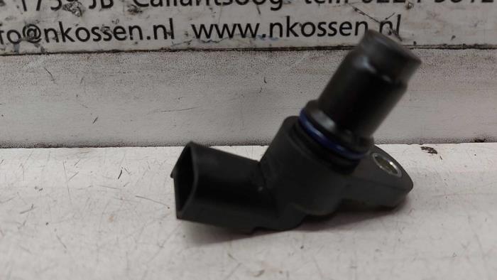 Begagnade Kamaxelsensor Landrover Freelander II 2.0 Si4 16V Pris på förfrågan erbjuds av N Kossen Autorecycling BV