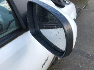 Used Wing mirror, right Opel Corsa C (F08/68) 1.2 16V Price on request offered by N Kossen Autorecycling BV