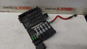 Used Fuse box Volkswagen Transporter T4 2.5 TDI Price on request offered by N Kossen Autorecycling BV