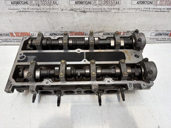 Begagnade Topplock Ford Focus Pris på förfrågan erbjuds av N Kossen Autorecycling BV