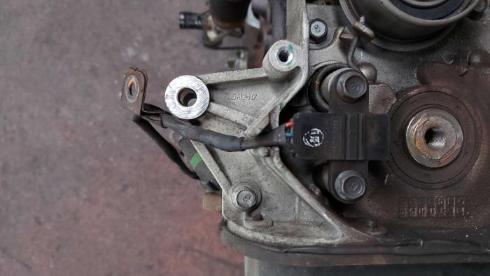 Begagnade Vevaxelsensor Hyundai Atos 1.1 12V Pris på förfrågan erbjuds av N Kossen Autorecycling BV