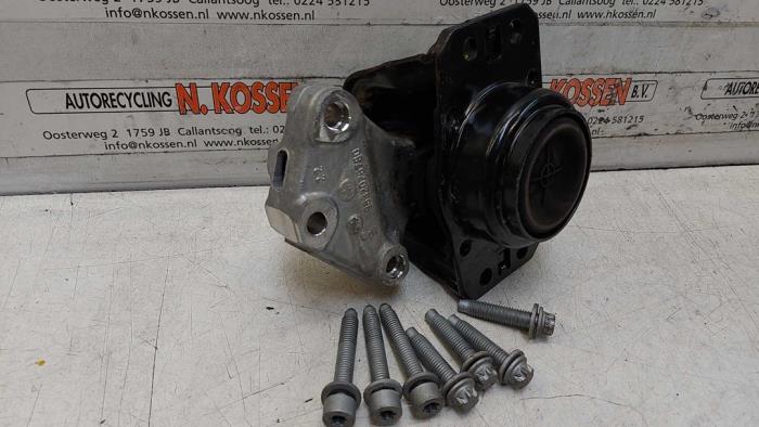 Used Engine mount Peugeot Partner (GC/GF/GG/GJ/GK) 1.6 BlueHDI 75 Price on request offered by N Kossen Autorecycling BV