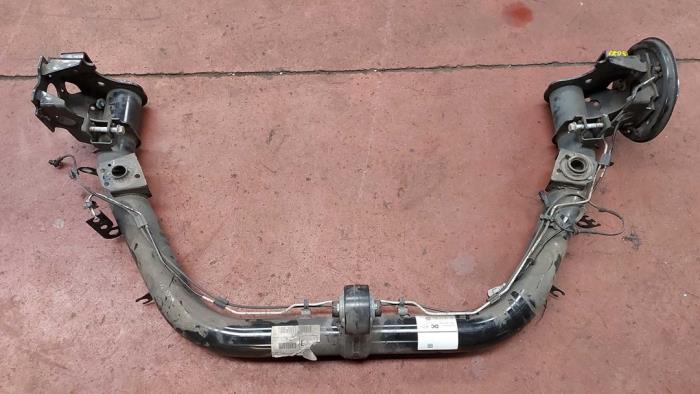 Rear wheel drive rear axles with part number 555C35270 stock
