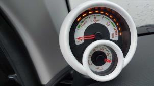 Used Battery power display Smart Fortwo Coupé (453.3) Electric Drive Price on request offered by N Kossen Autorecycling BV