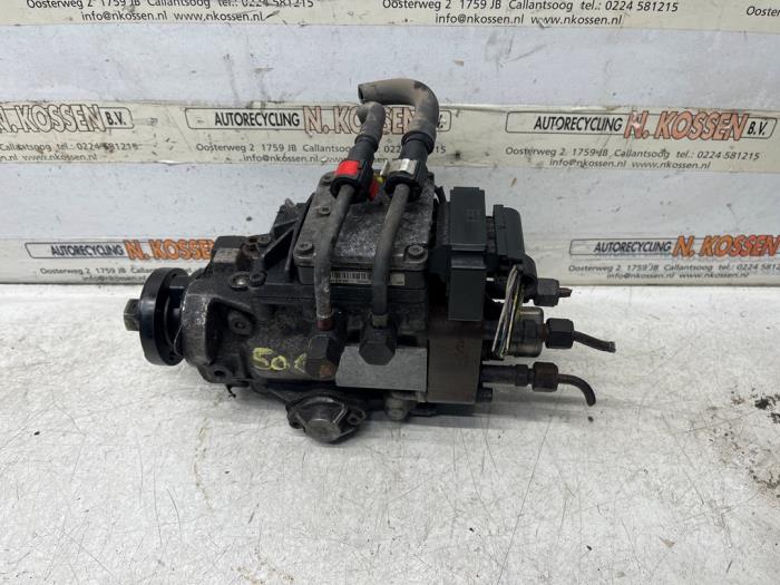 Usados Bomba de diésel Ford Transit Connect 1.8 Tddi Precio de solicitud ofrecido por N Kossen Autorecycling BV