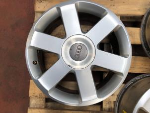 Usagé Jante Audi A4 Avant (B7) 2.0 TDI 16V Prix sur demande proposé par N Kossen Autorecycling BV