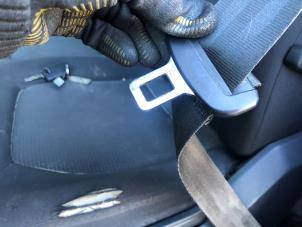 Used Front seatbelt, left MAN TGE 2.0 TDI Price on request offered by N Kossen Autorecycling BV