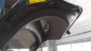 Gebrauchte Verkleidung Heckklappe Hyundai Ioniq Electric Preis auf Anfrage angeboten von N Kossen Autorecycling BV
