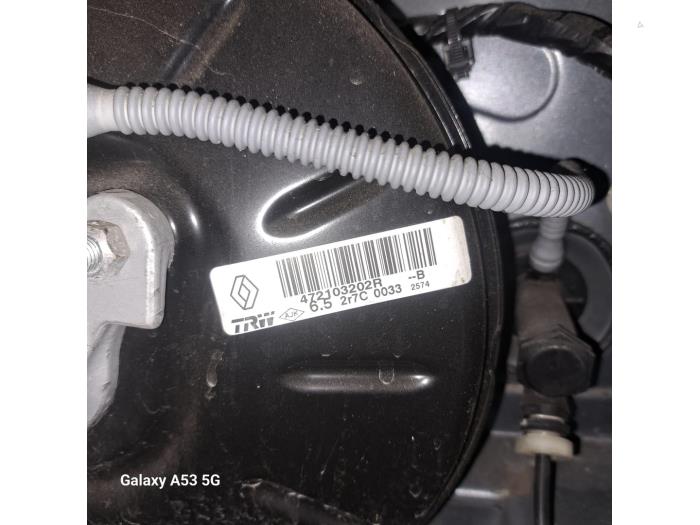 Usagé Servo frein Renault Clio IV Estate/Grandtour (7R) 0.9 Energy TCE 90 12V Prix sur demande proposé par N Kossen Autorecycling BV
