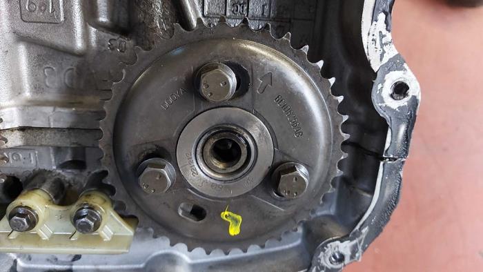 Begagnade Kamaxeldrev Peugeot Boxer Pris på förfrågan erbjuds av N Kossen Autorecycling BV