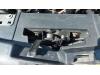 Bonnet lock mechanism from a Opel Insignia, 2008 / 2017 1.6 Turbo 16V Ecotec, Hatchback, 4-dr, Petrol, 1.598cc, 132kW (179pk), FWD, A16LET, 2008-07 / 2017-03 2010