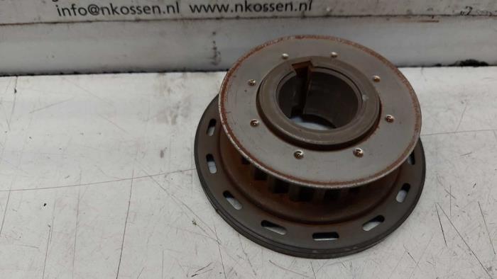 Begagnade Vevaxeldrev Opel Vivaro Pris på förfrågan erbjuds av N Kossen Autorecycling BV