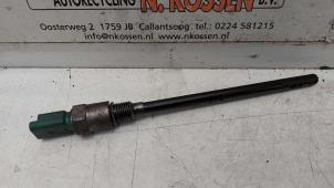 Used Oil level sensor Opel Vivaro Price on request offered by N Kossen Autorecycling BV