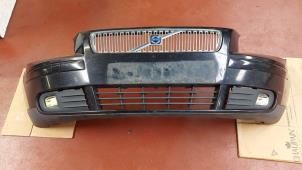 Used Grille Volvo V50 (MW) 2.0 D 16V Price on request offered by N Kossen Autorecycling BV