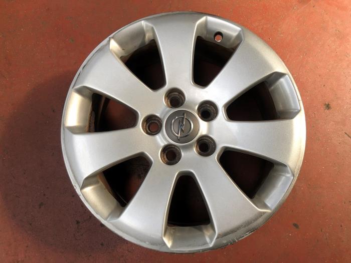 Używane Obrecz Opel Insignia 1.6 Turbo 16V Ecotec Cena na żądanie oferowane przez N Kossen Autorecycling BV