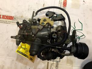 Begagnade Dieselpump Volvo S40/V40 Pris på förfrågan erbjuds av N Kossen Autorecycling BV
