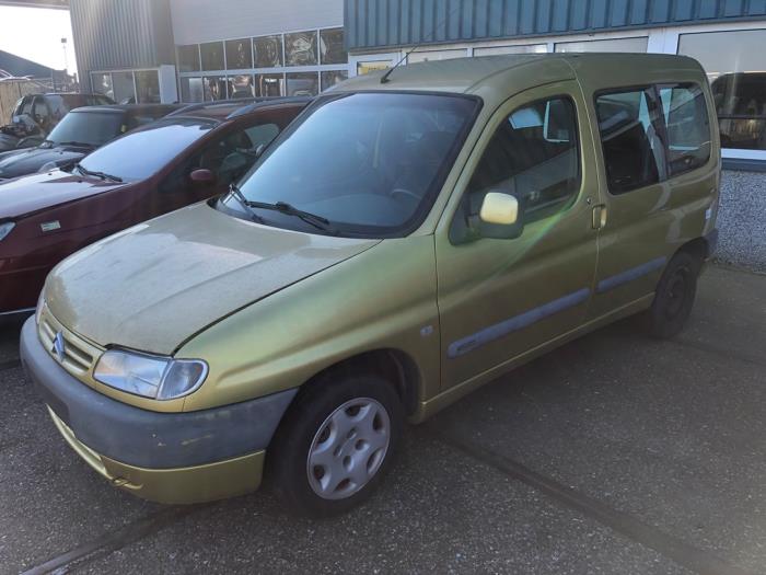 Usagé Boîte de vitesse Citroen Berlingo Cinqspace, Multispace 1.8 Prix sur demande proposé par N Kossen Autorecycling BV