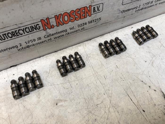 Gebrauchte Ventilstößel Peugeot Boxer Preis auf Anfrage angeboten von N Kossen Autorecycling BV