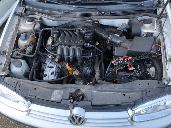 Engine Volkswagen Golf IV 1.6 - AKL - N Kossen Autorecycling BV