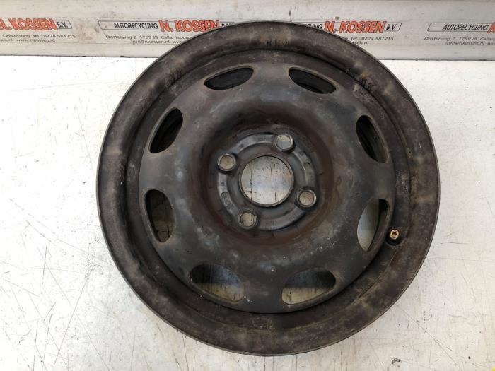 Używane Obrecz Seat Arosa (6H1) 1.0 MPi Cena na żądanie oferowane przez N Kossen Autorecycling BV