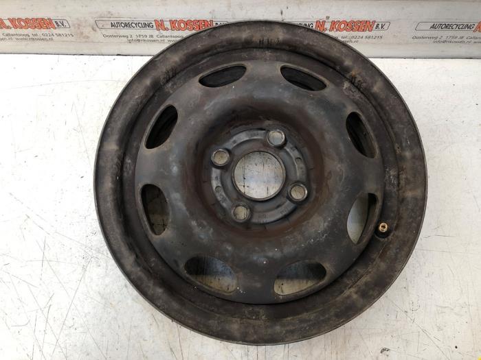 Używane Obrecz Seat Arosa (6H1) 1.0 MPi Cena na żądanie oferowane przez N Kossen Autorecycling BV