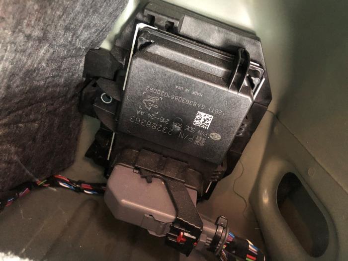 Usagé Module pompe carburant Opel Zafira Tourer (P12) 1.6 SIDI Eco Turbo 16V Prix sur demande proposé par N Kossen Autorecycling BV