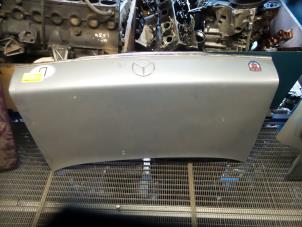 Usagé Couvercle coffre Mercedes 260SE-600SEL Prix sur demande proposé par N Kossen Autorecycling BV