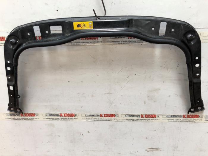 Begagnade Front Mini Mini (R56) 1.6 16V Cooper S Pris på förfrågan erbjuds av N Kossen Autorecycling BV