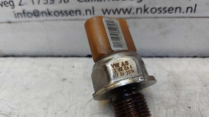 Begagnade Bränsletryckssensor Volkswagen Caddy Pris på förfrågan erbjuds av N Kossen Autorecycling BV
