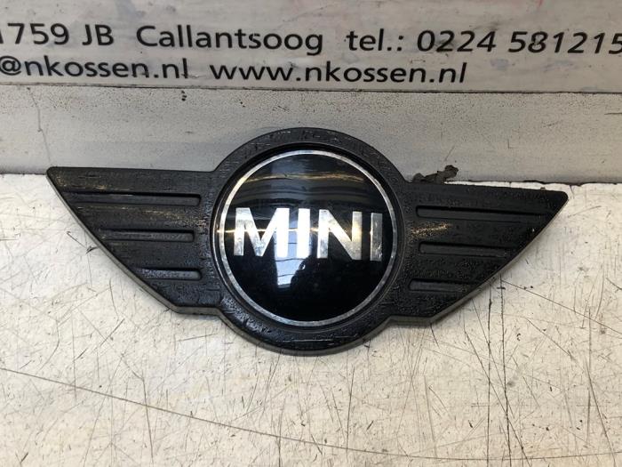 Begagnade Emblem Mini Mini (R56) 1.6 16V Cooper S Pris på förfrågan erbjuds av N Kossen Autorecycling BV