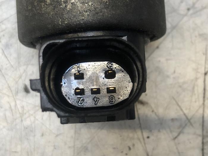 EGR valve Opel Corsa - 55556720 ZXEP - N Kossen Autorecycling BV