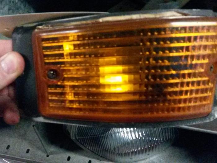 Indicator, right from a Porsche 924 1981