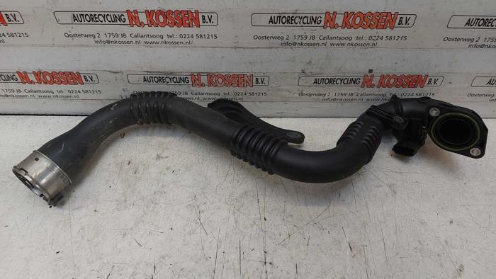 Gebrauchte Intercooler Rohr Dacia Lodgy (JS/SD0J) 1.2 TCE 16V Preis auf Anfrage angeboten von N Kossen Autorecycling BV