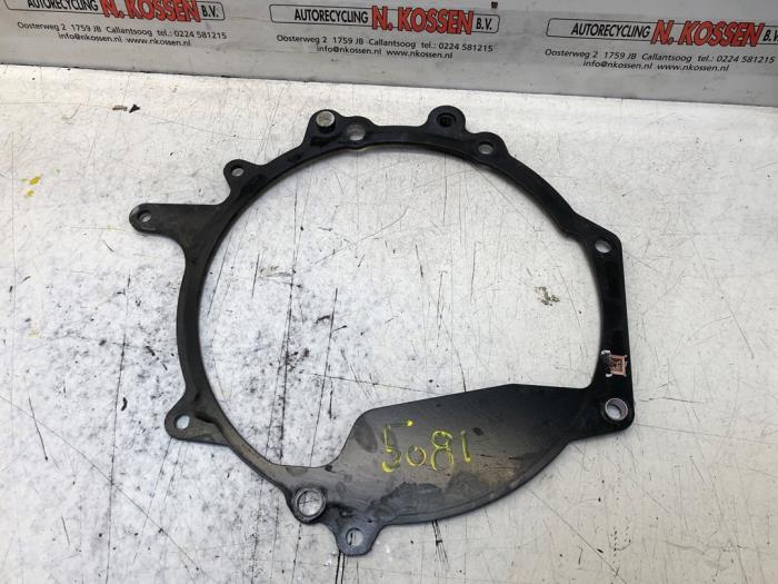 Usagé Plaque intermédiaire moteur MAN TGE 2.0 TDI Prix sur demande proposé par N Kossen Autorecycling BV
